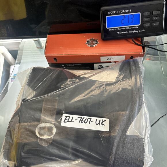 German Luna Eskimo Boots. Genuine fur! Genuine sheepskin lined Women’s Size 6 - Picture 13 of 13